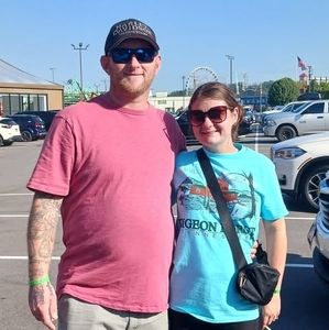 Meet your Posher, Dustin kayln